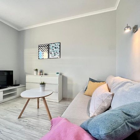 Eliza By Q4Apartments กดิเนีย ภายนอก รูปภาพ